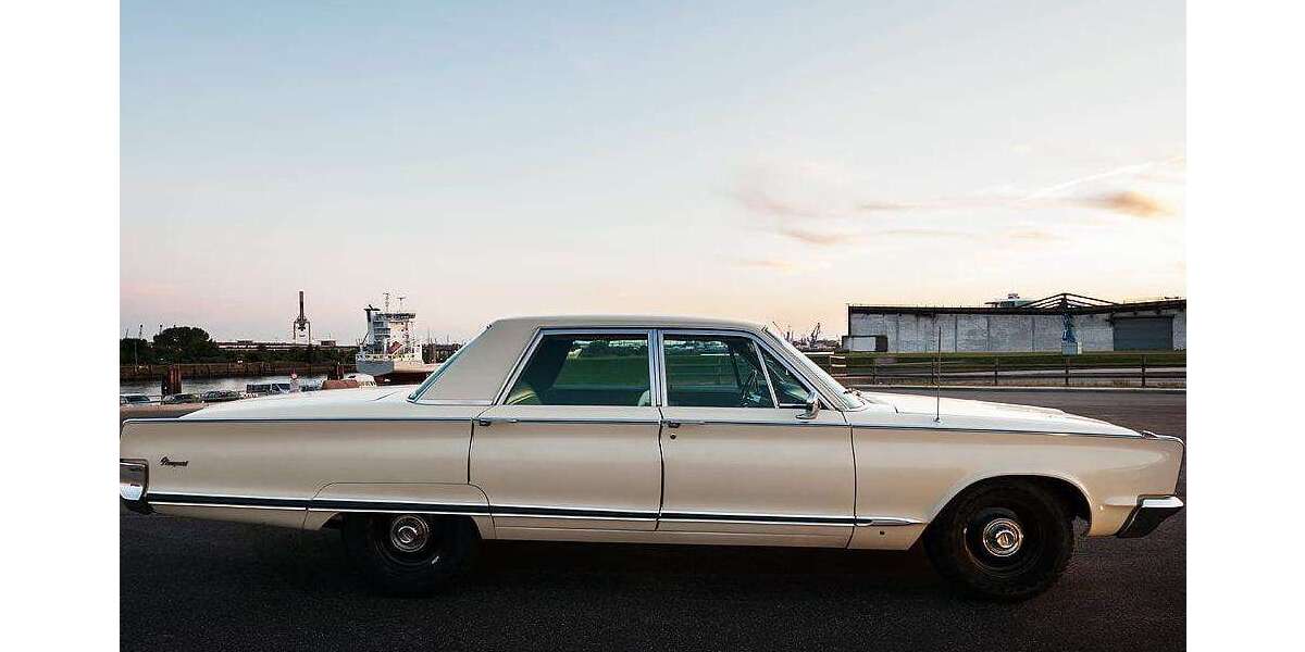 Chrysler New Yorker 123.456 km 14.900 &euro; Hamburg 21029