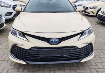 Toyota Camry 231.000 km 17.990 &euro; Hamburg 20537