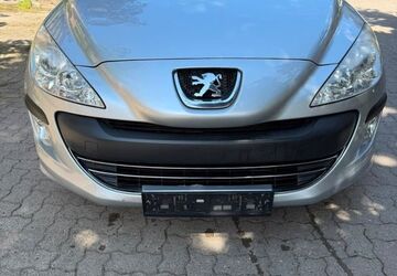 Peugeot 308 138.664 km 2.300 &euro; Hamburg 22116