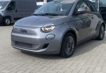 Fiat 500e 10.404 km 14.900 &euro; Hamburg 22525