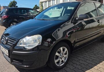 VW Polo 88.481 km 2.990 &euro; Hamburg 20537