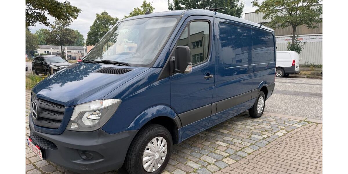 Mercedes-Benz Sprinter 93.000 km 10.990 &euro; Hamburg 20537