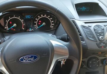 Ford Fiesta 43.500 km 5.200 &euro; winsen 21423
