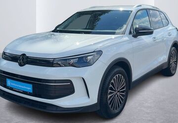VW Tiguan 12.273 km 33.333 &euro; Hamburg 22303