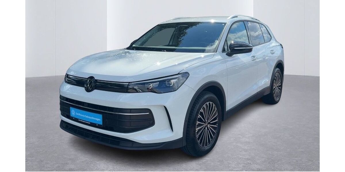 VW Tiguan 12.273 km 33.333 &euro; Hamburg 22303