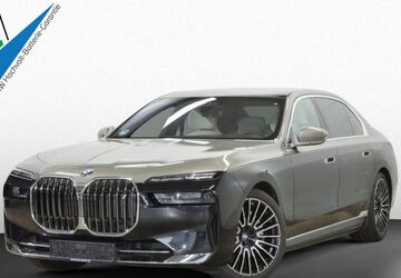 BMW i7 10.606 km 95.600 &euro; Hamburg-Bergedorf 21033