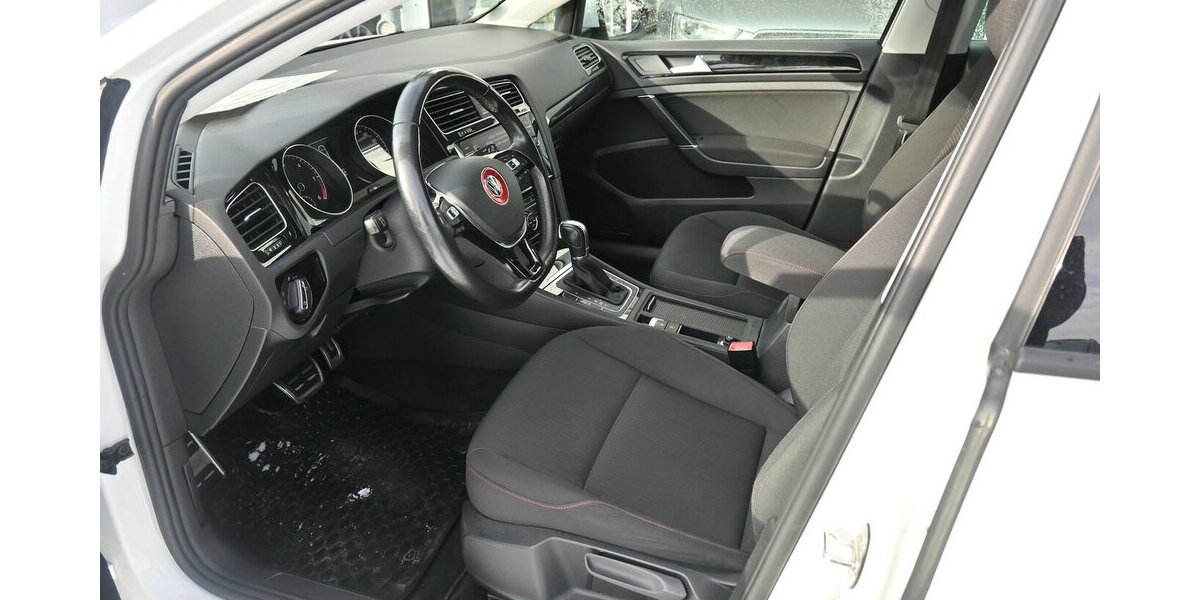 VW Golf Variant 1.6 TDI BMT *Sound* DSG Navi ACC 131.000 km 12.200 &euro; Seevetal - Hittfeld 21218