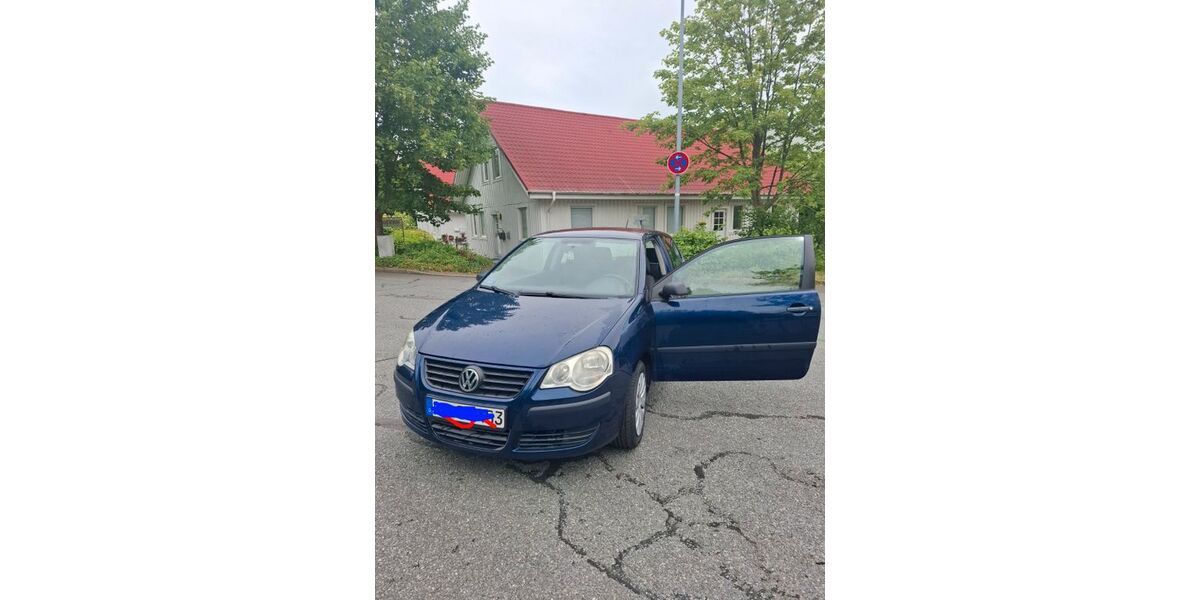 VW Polo 107.800 km 2.750 &euro; Hammoor 22941