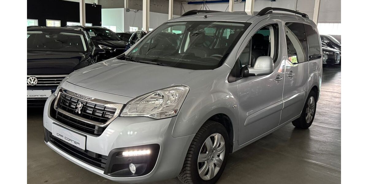 Peugeot Partner Tepee 116.873 km 12.490 &euro; Hamburg 20537