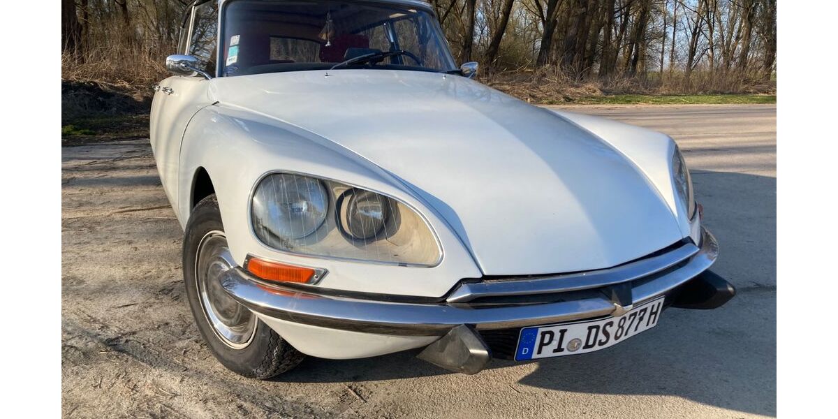 Citroen DS 93.000 km 21.450 &euro; Wedel 22880