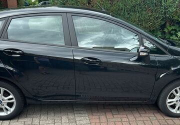 Ford Fiesta 45.700 km 5.750 &euro; Hamburg 22765