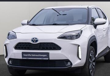 Toyota Yaris Cross 61.808 km 21.990 &euro; Hamburg 22529