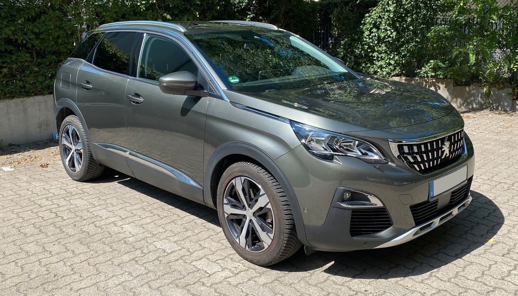 Peugeot 3008 94.800 km 15.900 &euro; Hamburg 20253