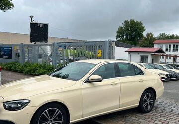 Mercedes-Benz E 200 435.000 km 11.350 &euro; hamburg 20537
