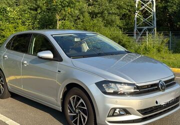 VW Polo 82.000 km 13.990 &euro; Winsen/Luhe 21423