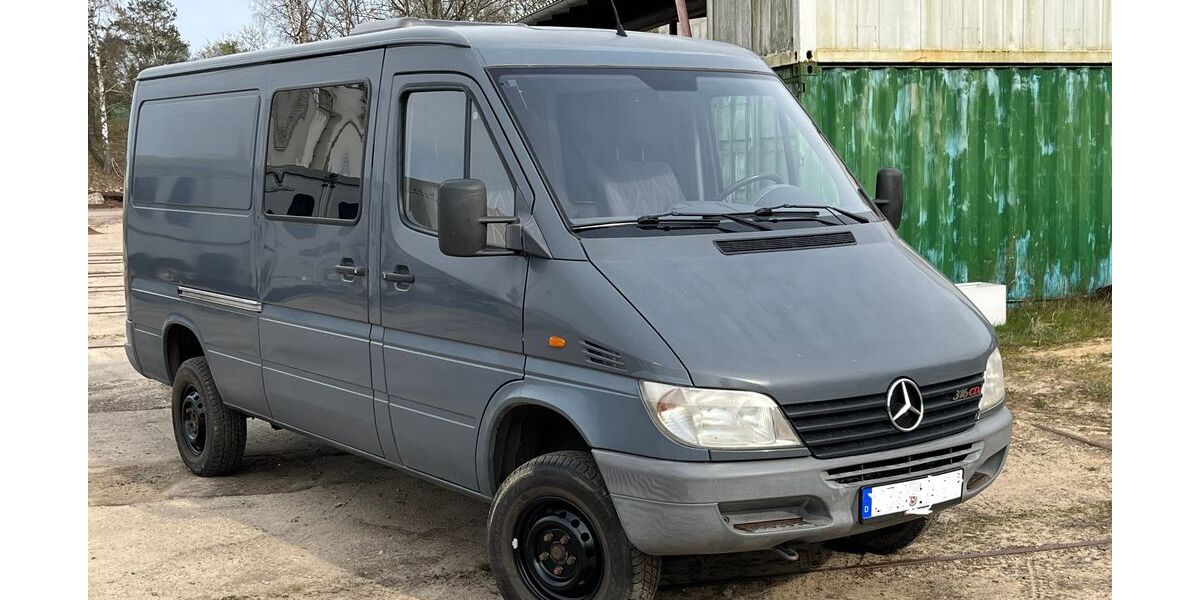 Mercedes-Benz Sprinter 304.000 km 19.900 &euro; Buxtehude 21614