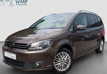 VW Touran 244.689 km 5.890 &euro; Hamburg 22045