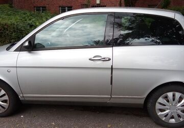 Lancia Ypsilon 150.000 km 999 &euro; Hamburg 22459