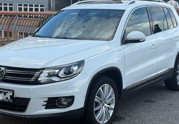 VW Tiguan 219.000 km 10.500 &euro; Hamburg 22149