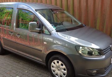 VW Caddy 101.426 km 9.500 &euro; Hamburg 22399