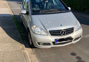 Mercedes-Benz A 180 192.000 km 1.850 &euro; Rellingen 25462