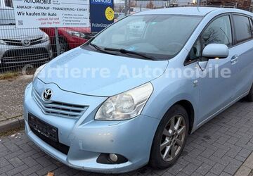 Toyota Verso 194.091 km 3.599 &euro; Winsen (Luhe) 21423