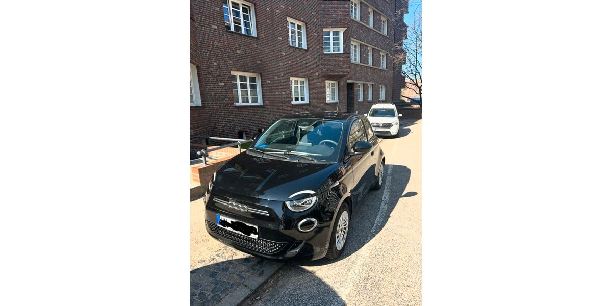 Fiat 500e 21.900 km 12.300 &euro; Hamburg 22299