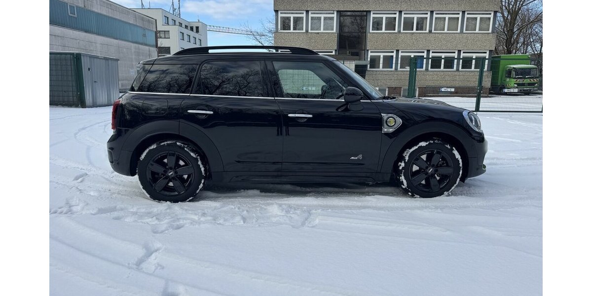 Mini Cooper S Countryman All4 Leder 18 Zoll UJ-Rückl 71.000 km 17.999 &euro; Hamburg 22339