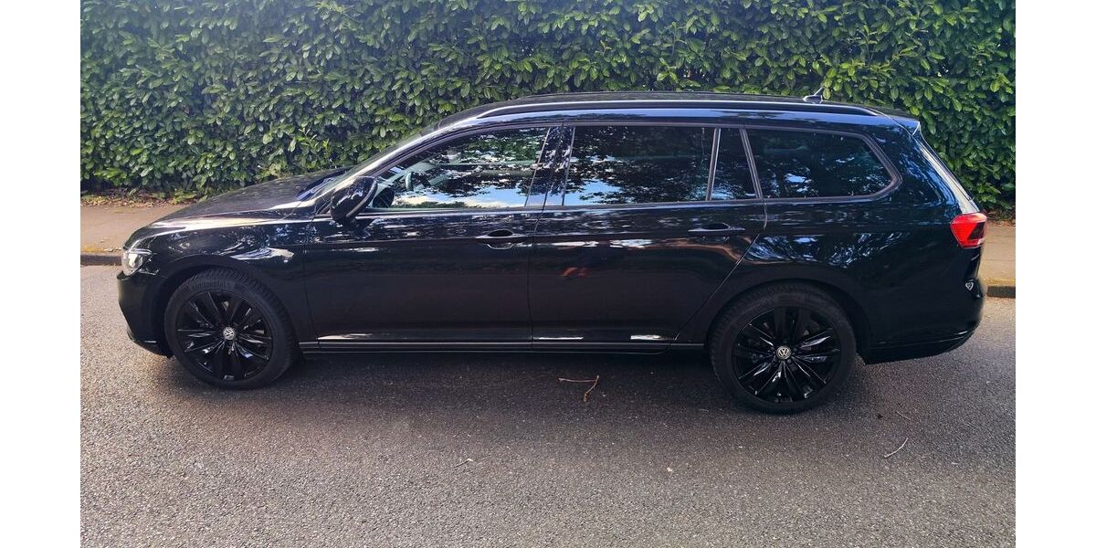 VW Passat Variant 174.000 km 15.900 &euro; Hamburg 22399
