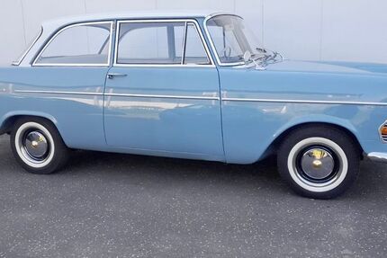 Opel Rekord 78.196 km 17.800 &euro; Hamburg 22419