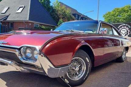 Ford Thunderbird 35.200 km 89.500 &euro; Hamburg 22525