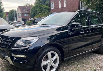 Mercedes-Benz ML 250 271.520 km 12.950 &euro; Hamburg - 1 Min. vom Hamburg Airport 22415