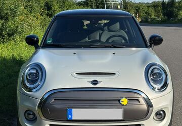 Mini Cooper SE 34.445 km 16.000 &euro; Hamburg 22419
