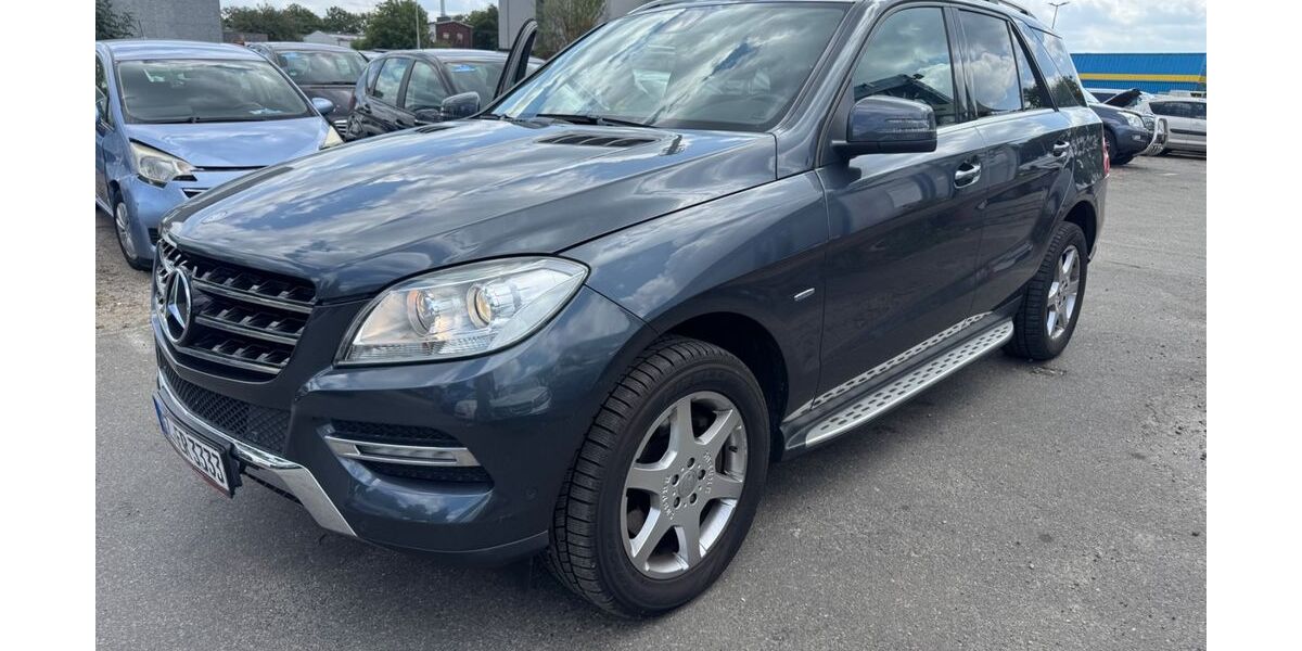 Mercedes-Benz ML 350 190.000 km 14.999 &euro; Hamburg 20537