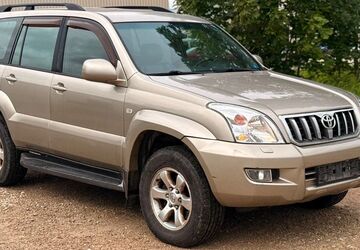 Toyota Land Cruiser 212.811 km 8.999 &euro; hamburg 20539