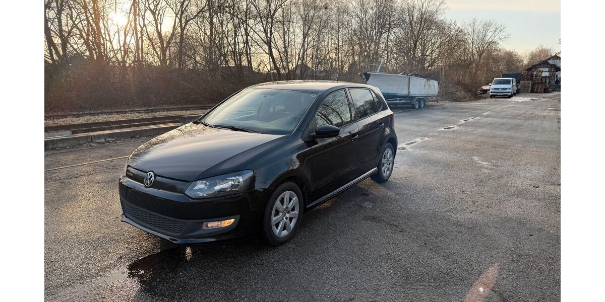 VW Polo 205.359 km 2.300 &euro; HAMBURG 22113