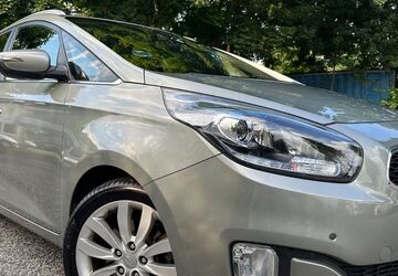 Kia Carens 163.031 km 7.700 &euro; Hamburg 21079