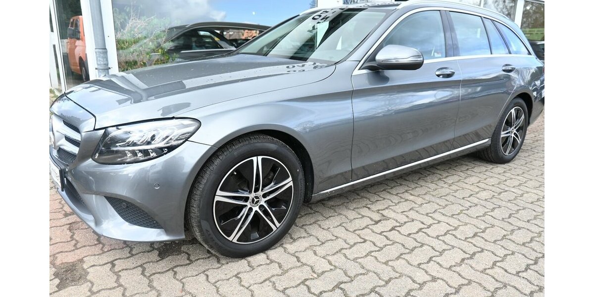 Mercedes-Benz C 200 Td 9G*Avantg* Leder Navi LED RFK 17Alu AHK 120.000 km 19.700 &euro; Seevetal - Hittfeld 21218