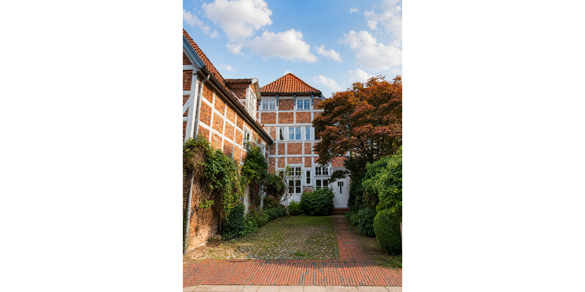 Etagenwohnung Buxtehude - 3 Zimmer, 98 m&sup2;, 880&euro; | Angebot:27337643