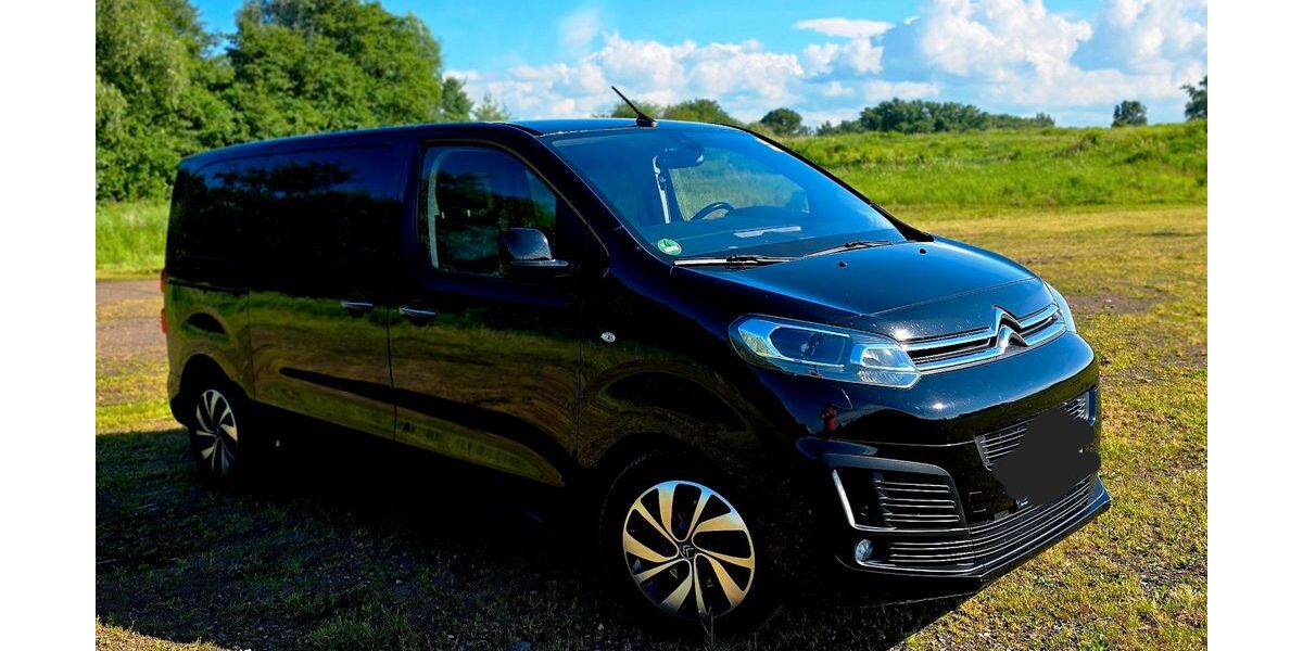 Citroen SpaceTourer 172.000 km 22.999 &euro; Guderhandviertel 21720