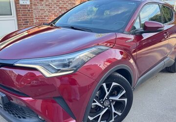 Toyota C-HR 97.000 km 18.700 &euro; Hamburg 20537