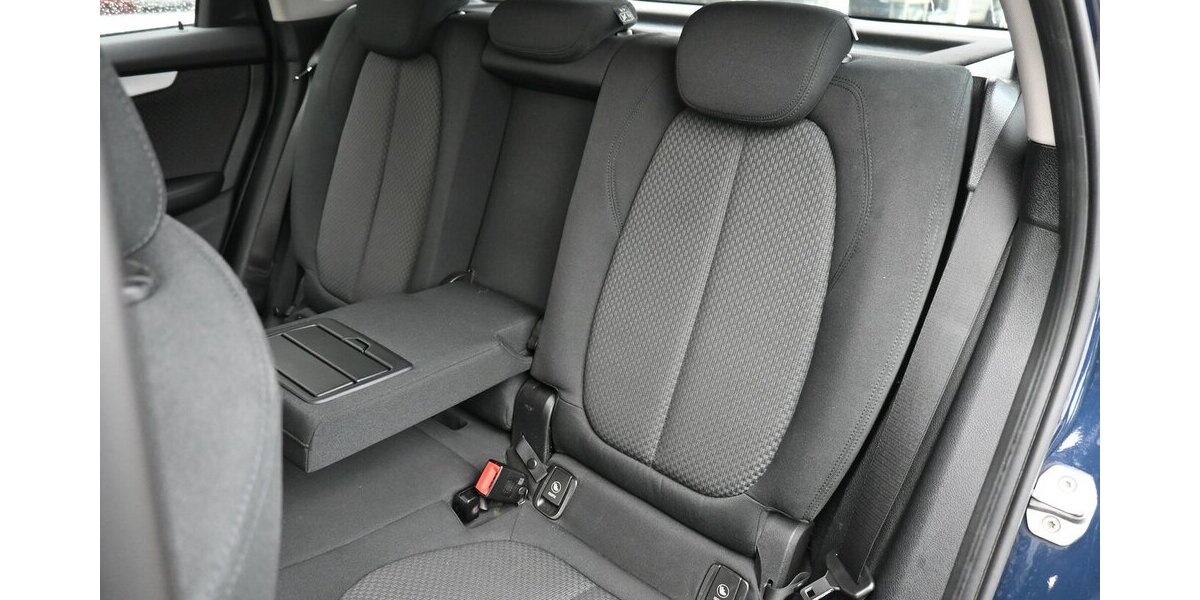 BMW 218 Active Tourer 218i Klima Sitzhz PDC 1.Hand 175.000 km 8.900 &euro; Seevetal - Hittfeld 21218