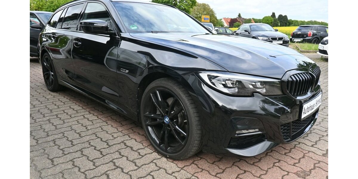 BMW 320e tour*M Sport*Aut Navi Leder/Alca PDC 19Alu 46.000 km 29.990 &euro; Seevetal - Hittfeld 21218