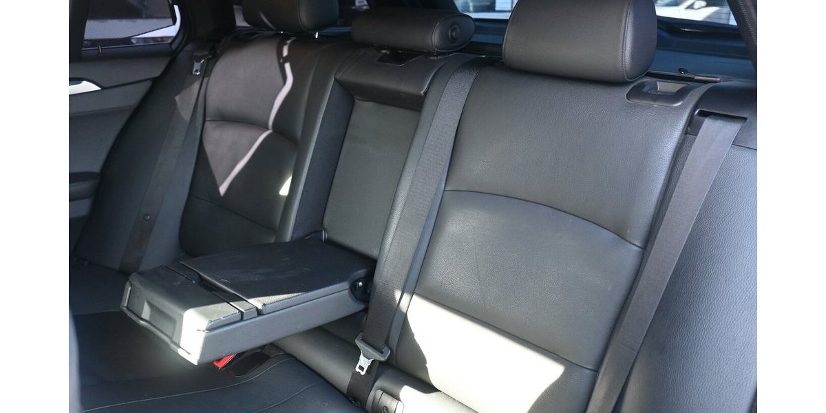 BMW 530 dAut Touring Klimaaut Navi Pano Leder 18Alu 245.000 km 14.300 &euro; Seevetal - Hittfeld 21218