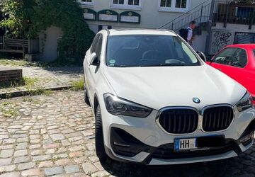 BMW X1 39.080 km 26.400 &euro; Hamburg 22767