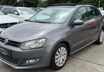 VW Polo 143.650 km 8.990 &euro; Hamburg 22529